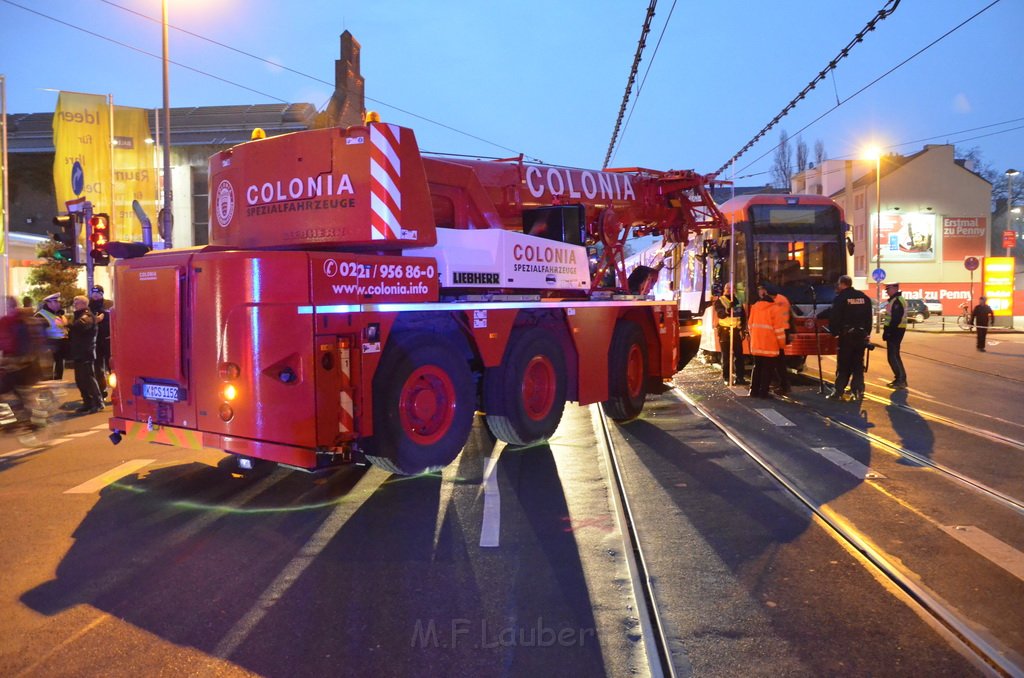 VU Kran Strab Koeln Ehrenfeld Stammstr Ehrenfeldguertel P053.JPG - Miklos Laubert